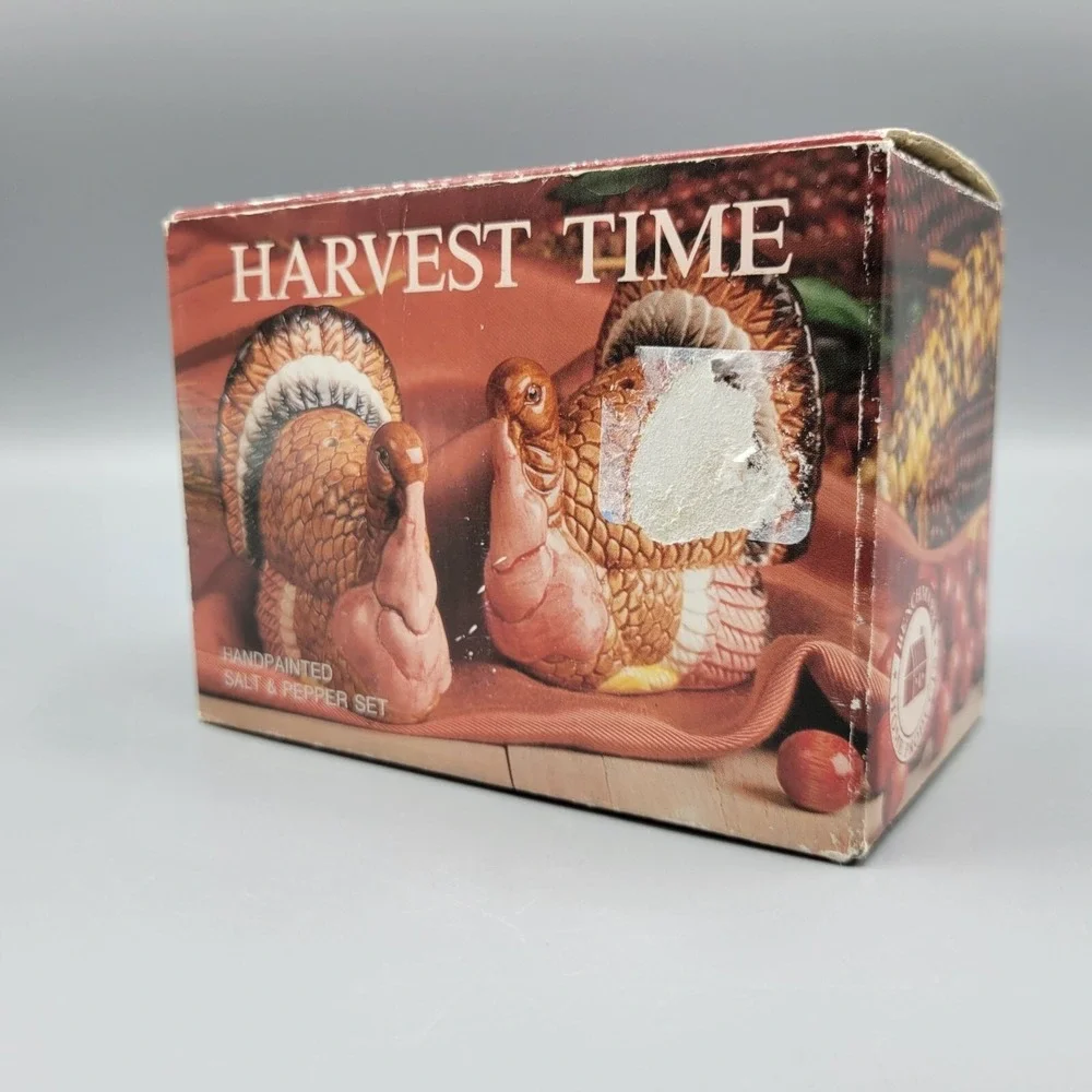Harvest Time Handpainted Turkey Salt Pepper Shaker Set Thanksgiving Table Decor